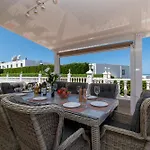 Stunning 6 Bedroom Private Heated Pool Vila