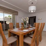 Stunning 6 Bedroom Private Heated Pool *