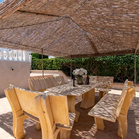 Villa Stunning 6 Bedroom Private Heated Pool *