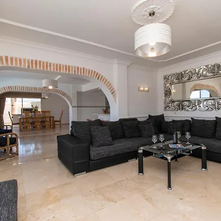 Stunning 6 Bedroom Private Heated Pool * Costa Adeje (Tenerife)